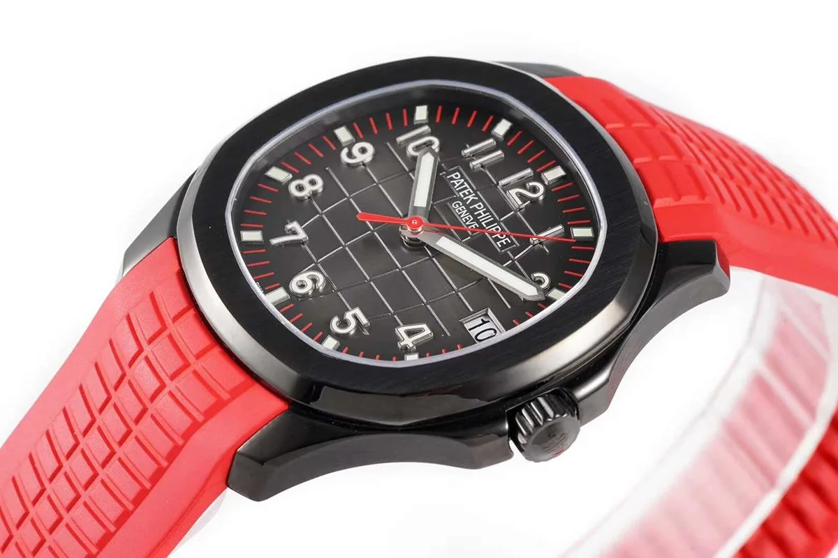 Aquanaut 5167A ‘Black Venom Limited Edition’ cadran noir sur bracelet en caoutchouc rouge – Image 3