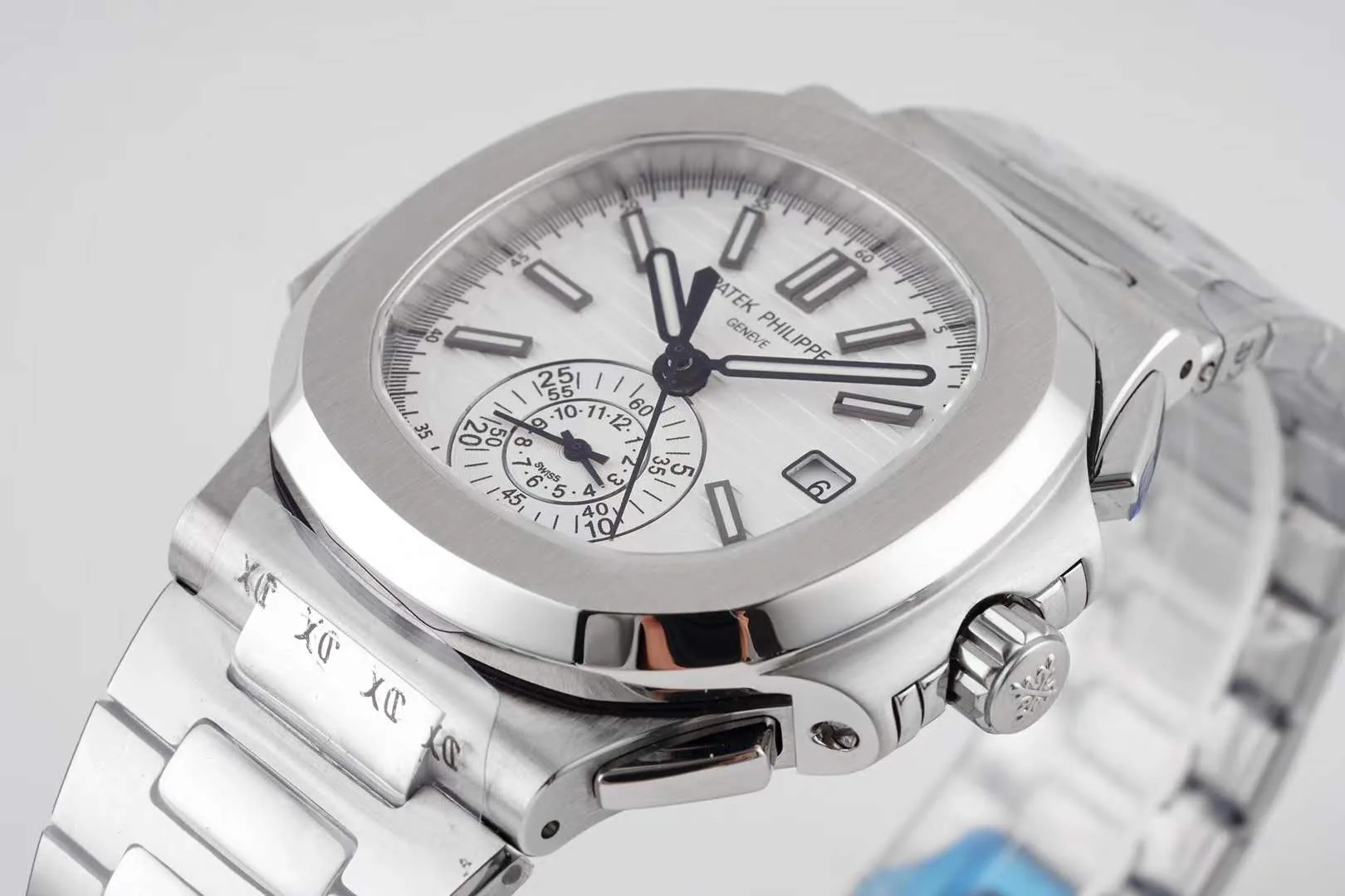 Nautilus 5980/1A-019 esfera blanca en acero - Imagen 5