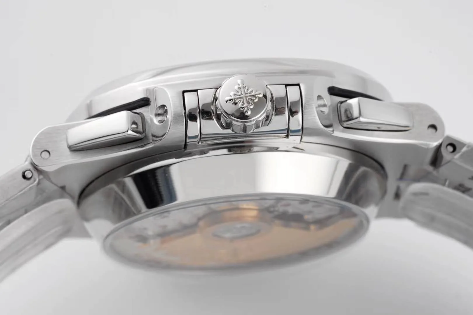 Nautilus 5980/1A-019 esfera blanca en acero - Imagen 9