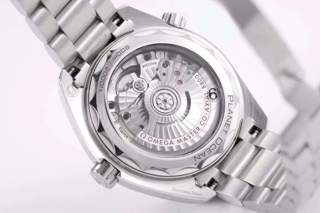 Seamaster Planet Ocean 600M Co-Axial Master Chronometer esfera blanca 39.5mm con brazalete - Imagen 8