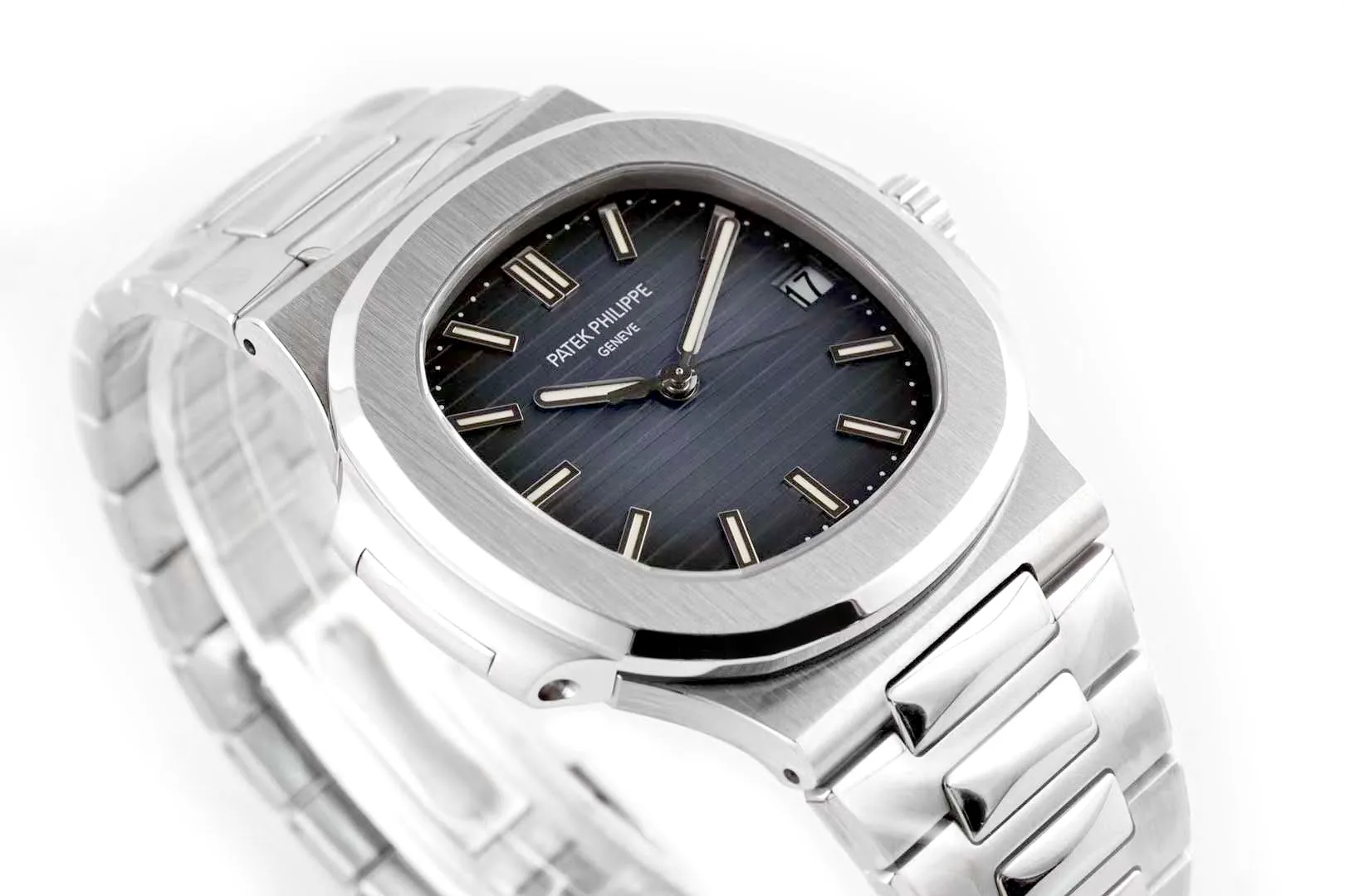 Nautilus Jumbo 5711/1A esfera azul ZF - Imagen 10