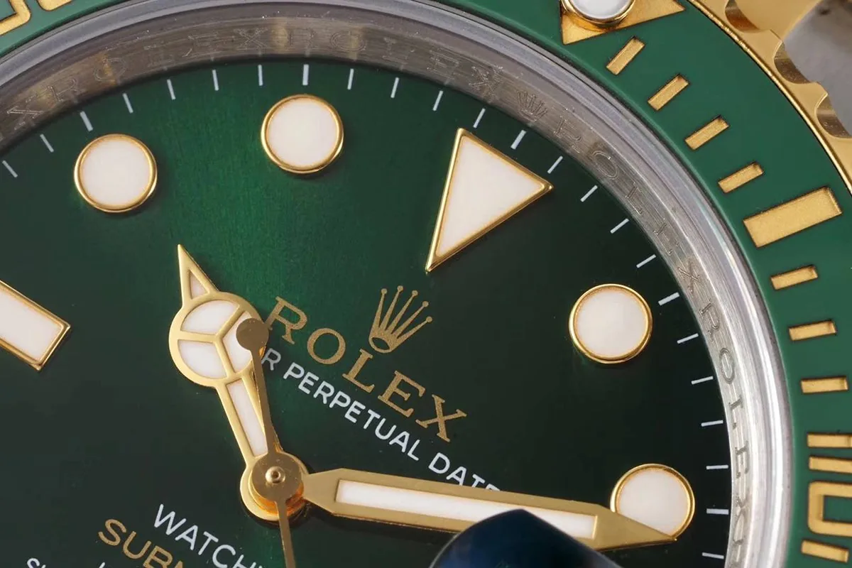 Submariner 116613LV ‘Watchvice Edition’ Hulk en oro amarillo - Imagen 4