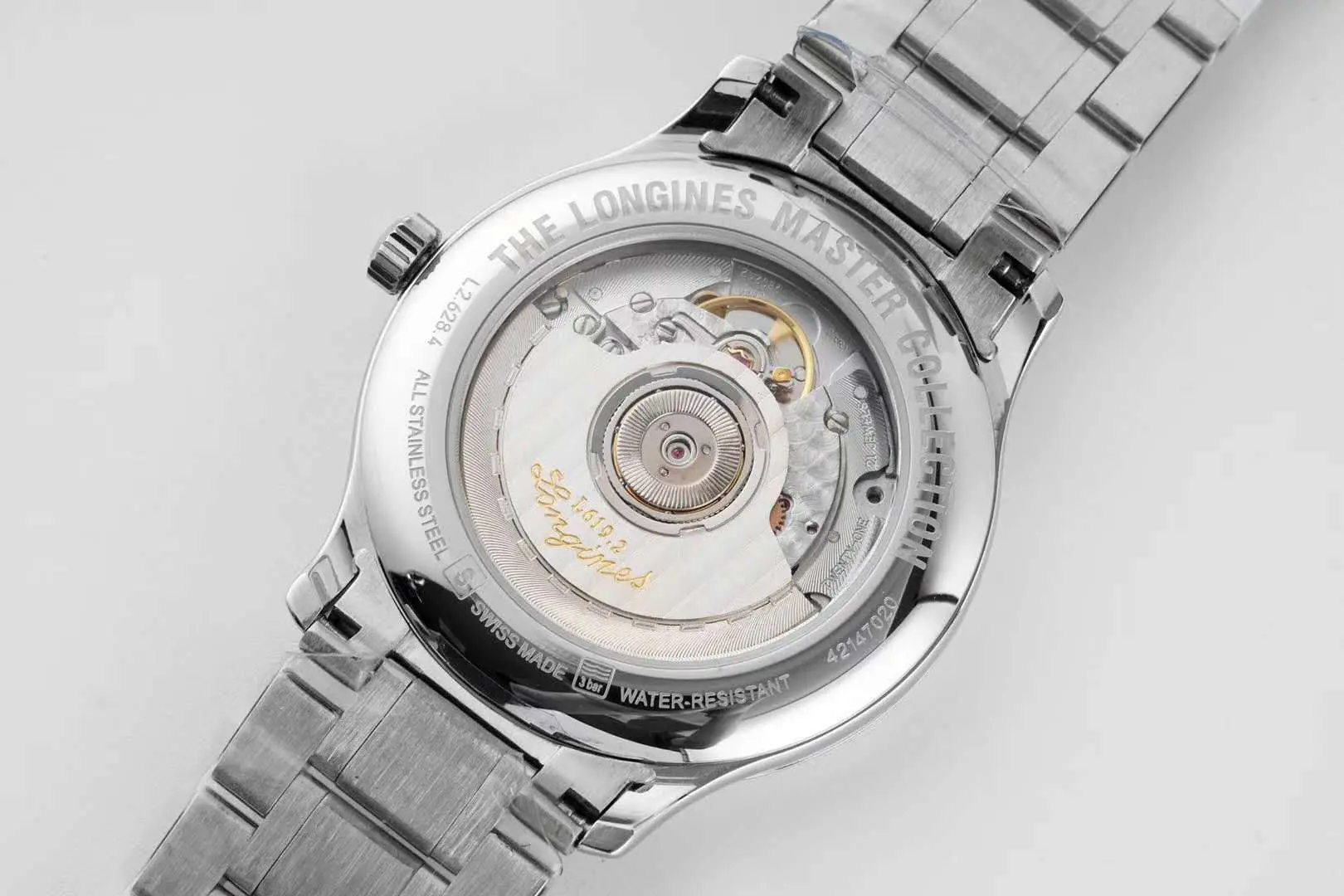 Master Collection weißes Zifferblatt am Armband – Bild 7