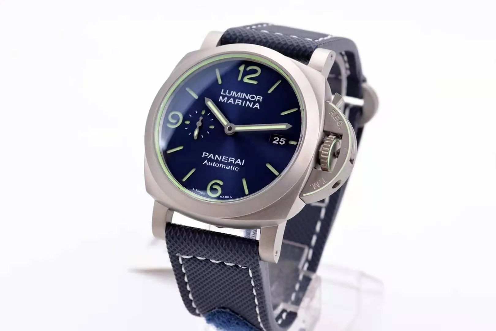 PAM1117 Luminor Marina 44mm - immagine 2