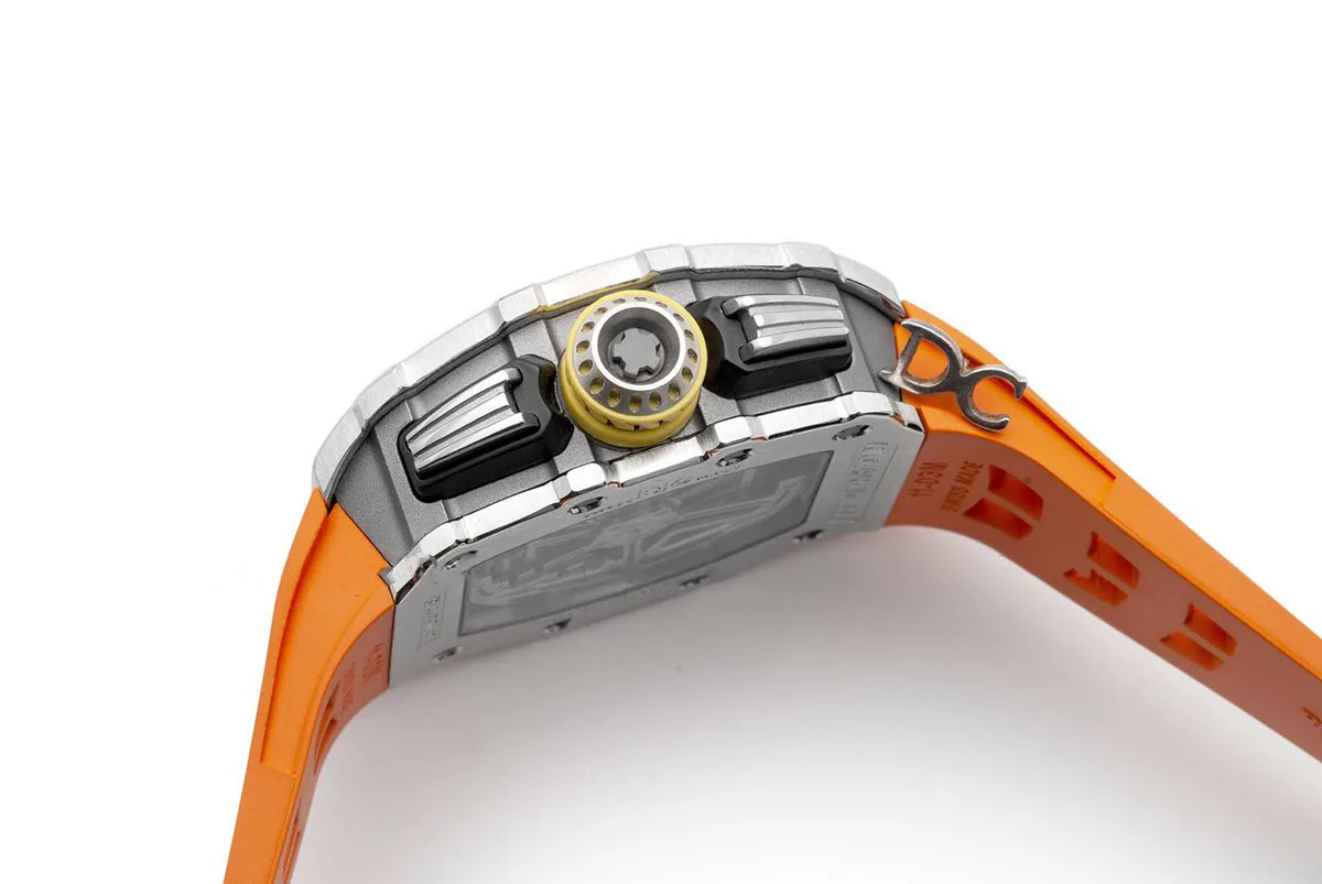 RM 011-03 Automatic Flyback Chronograph en titanio con caucho naranja - Imagen 8