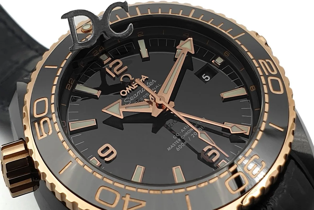 Seamaster Planet Ocean GMT “Deep Black” ceramica oro - immagine 4