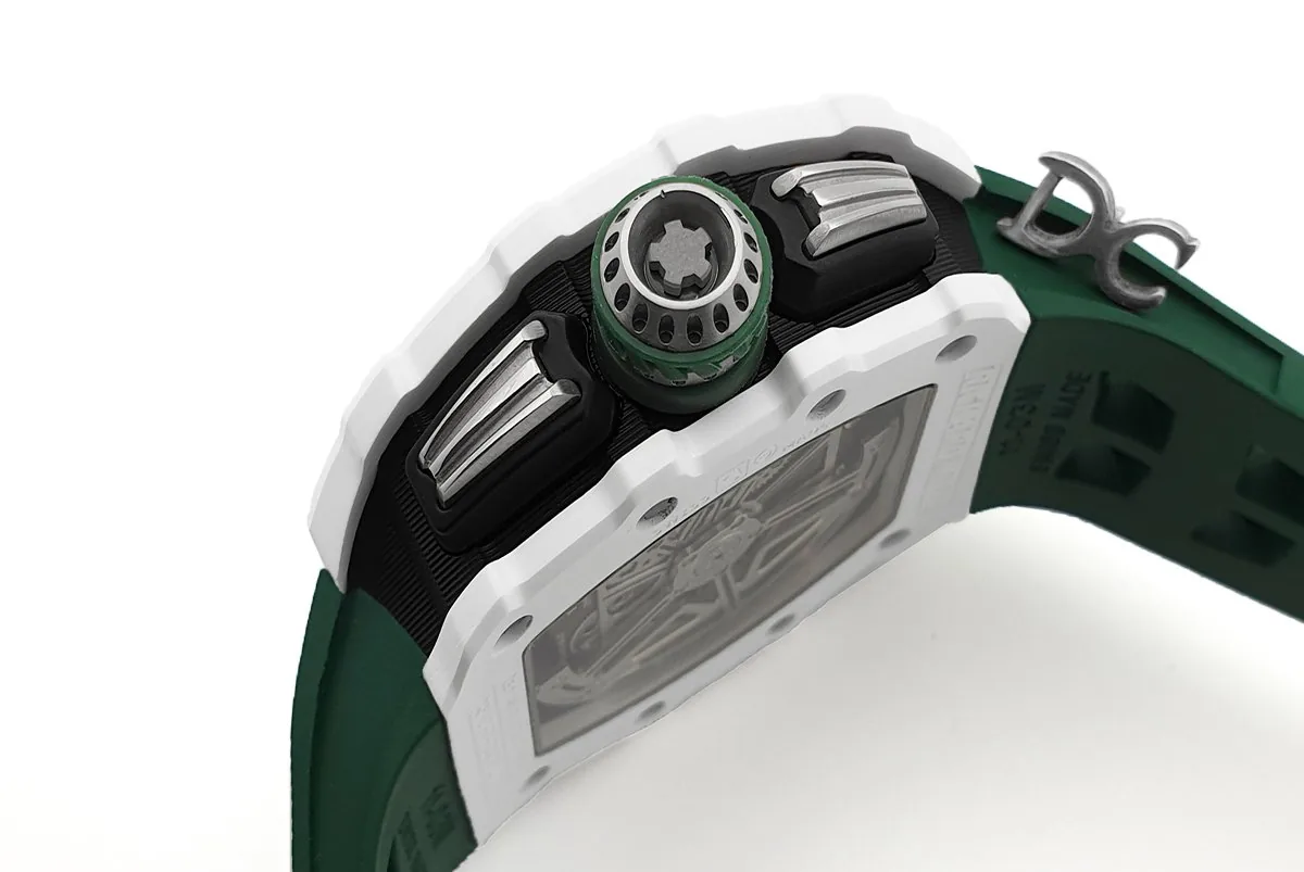 RM 011-02 Le Mans Classic Chronograph en verde con correa de caucho verde - Imagen 9