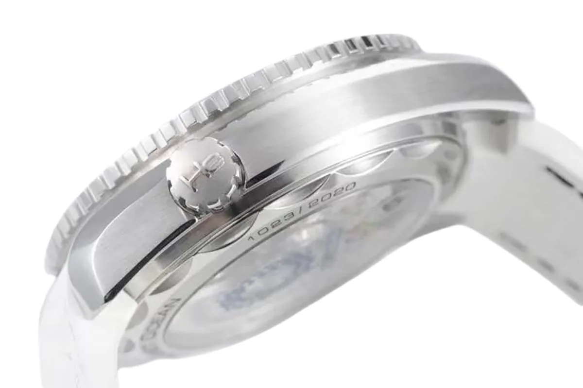 Seamaster Planet Ocean ‘Tokyo 2020’ edizione limitata - immagine 8