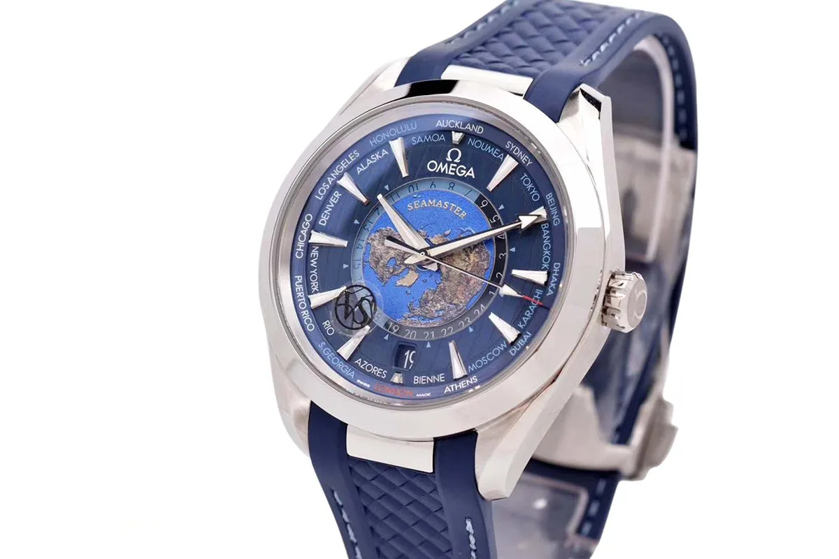 Seamaster Aqua Terra Worldtimer Master Chronometer esfera azul con correa de caucho azul - Imagen 2