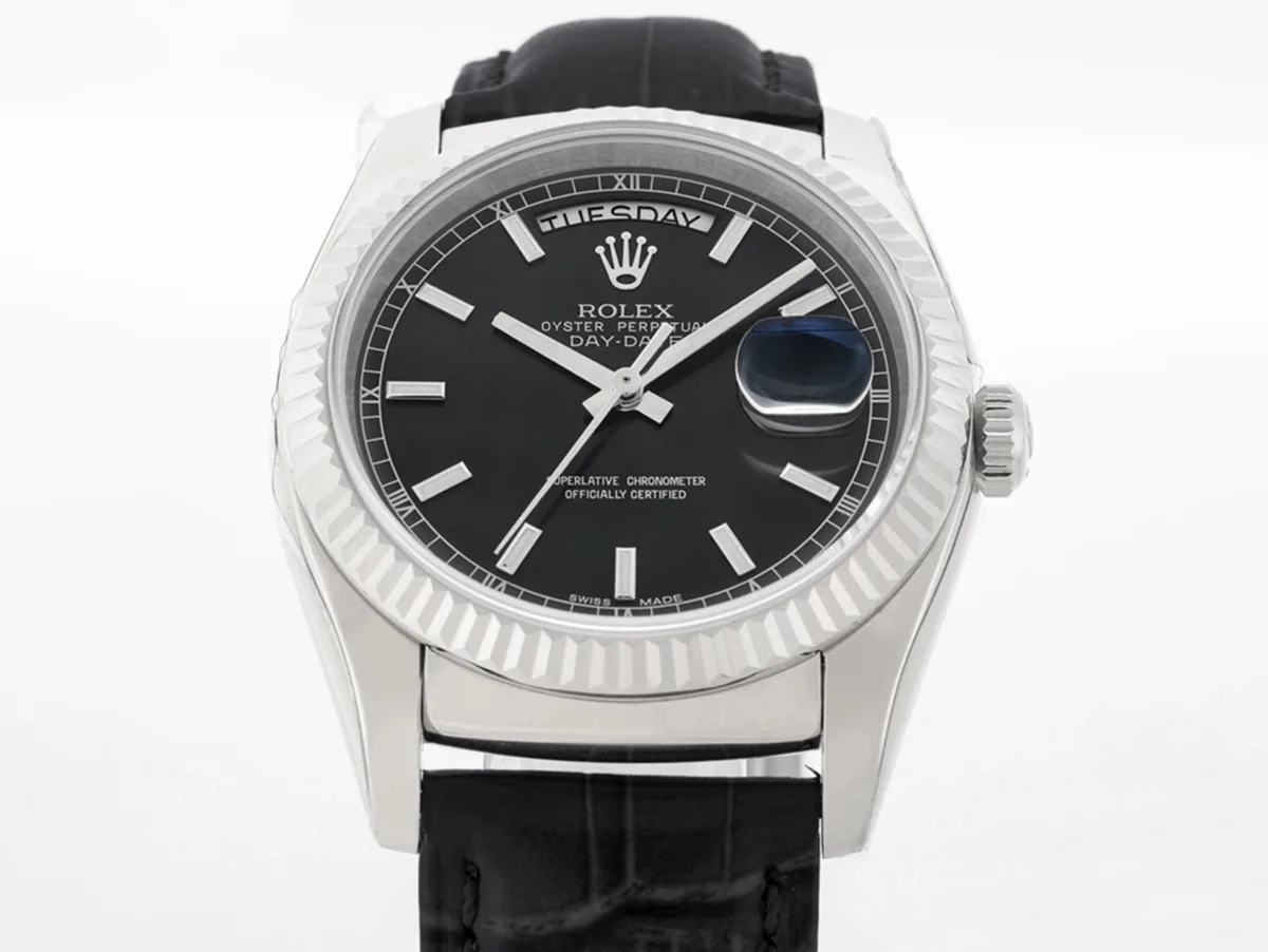 Day-Date 40 schwarzes Zifferblatt in Weißgold am Lederarmband – Bild 6