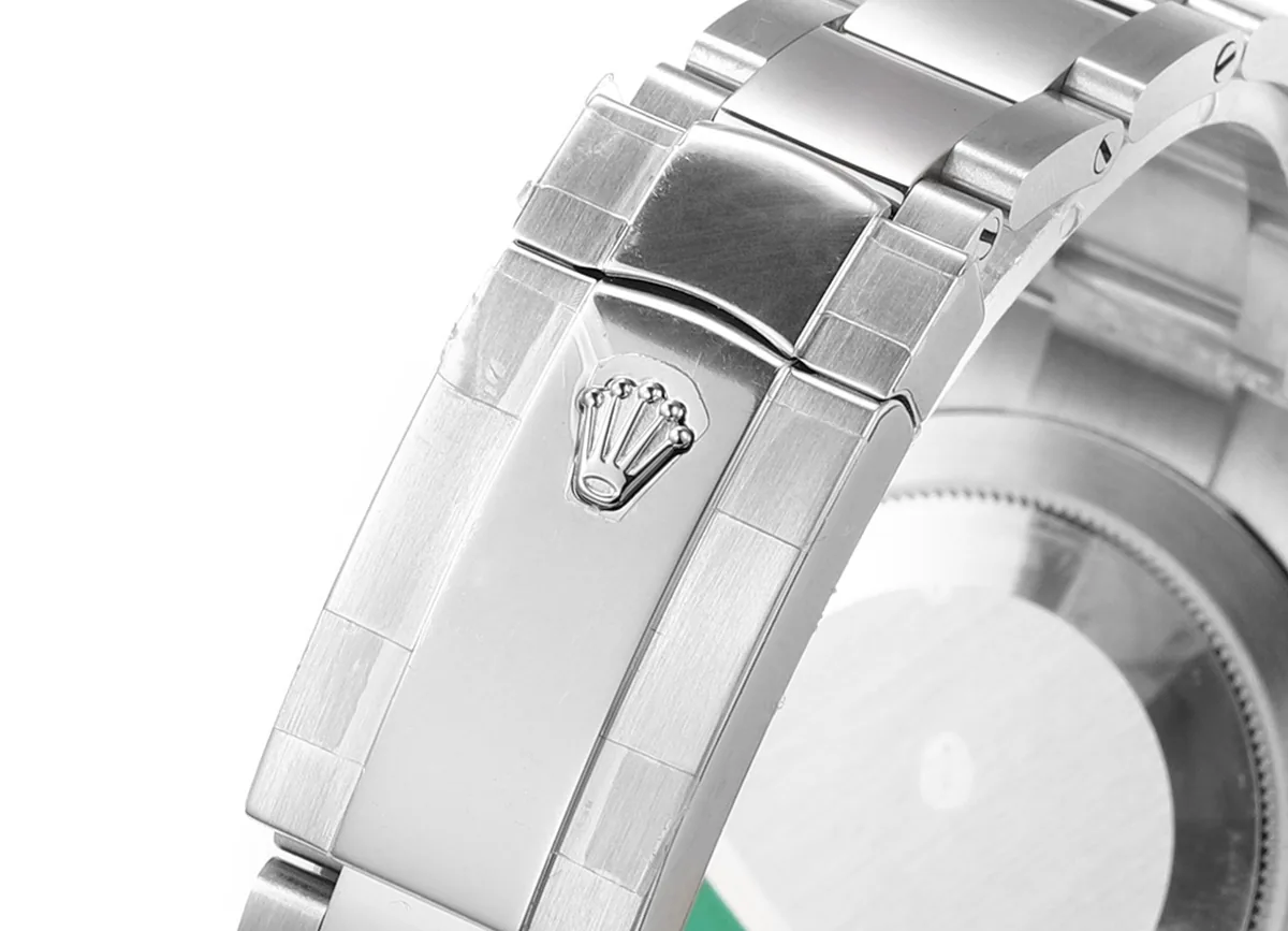 Datejust 41 quadrante argento numeri romani con lunetta con diamanti arcobaleno in acciaio su bracciale Oyster - immagine 8