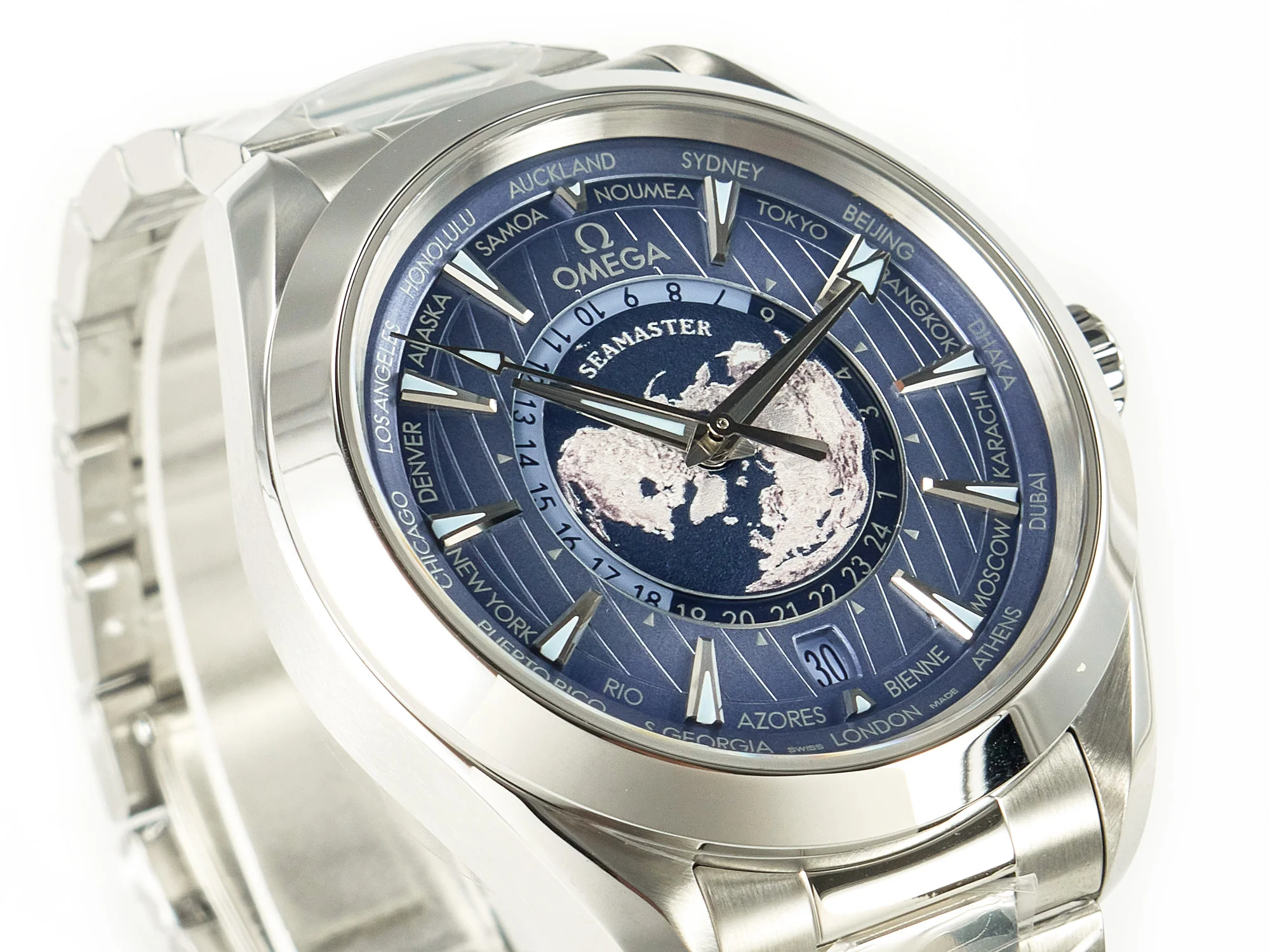 Aqua Terra 150M 43mm Worldtimer 24 VSF 1:1 Best Edition Summer Blue Dial on SS Bracelet A8938 Super Clone