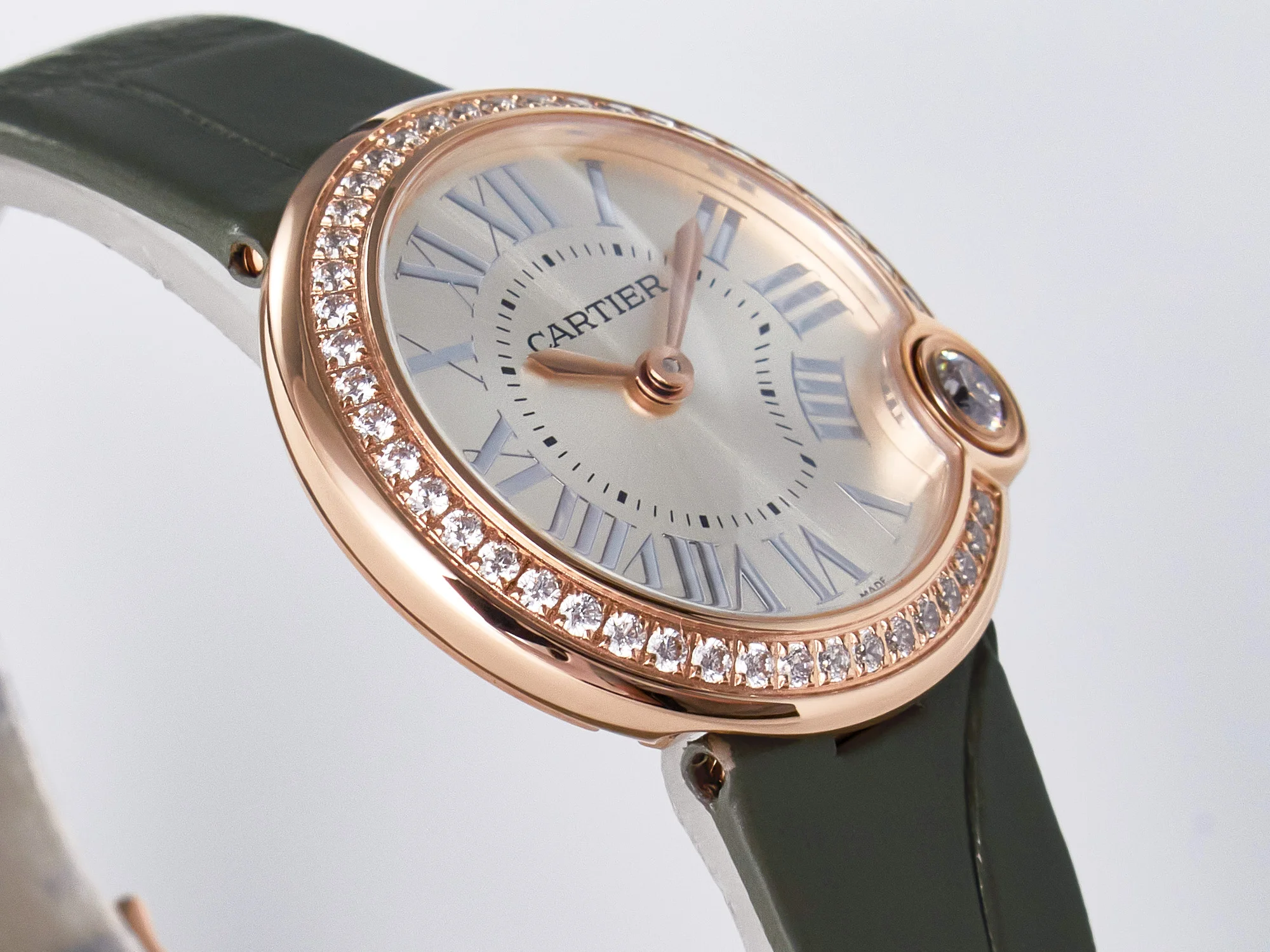Ballon Blanc De Cartier 30mm RG DRF 1:1 Best Edition Silvered Texture Dial Diamonds Bezel on Green Leather Strap Ronda Quartz