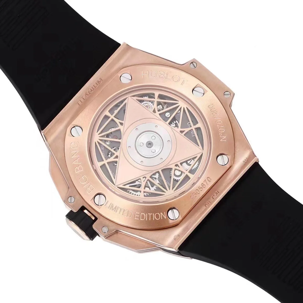 Big Bang Sang Bleu II White Dial in Rose Gold