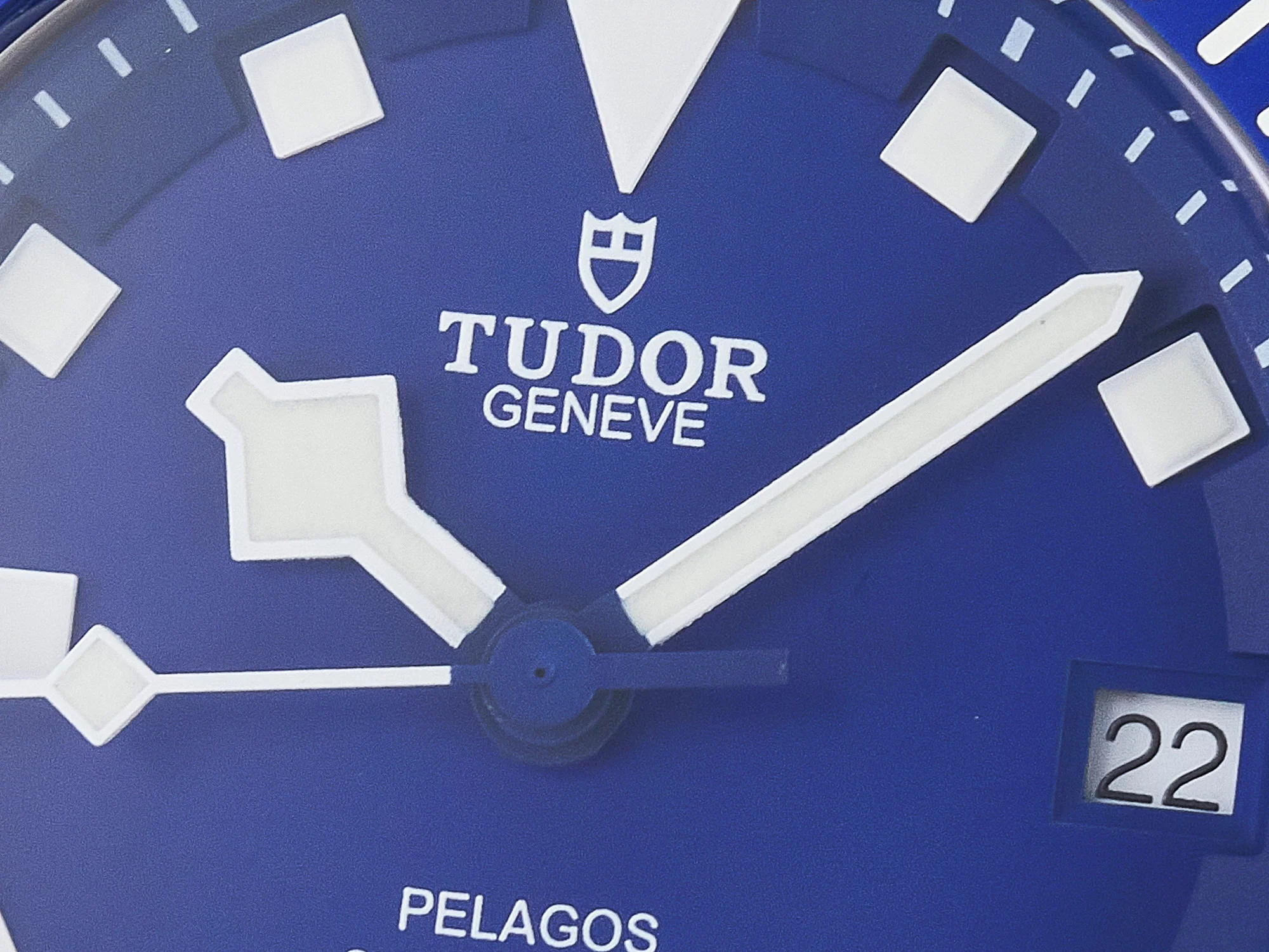 Blue Pelagos XF 1:1 Best Edition on Titanium Bracelet A2824 V5