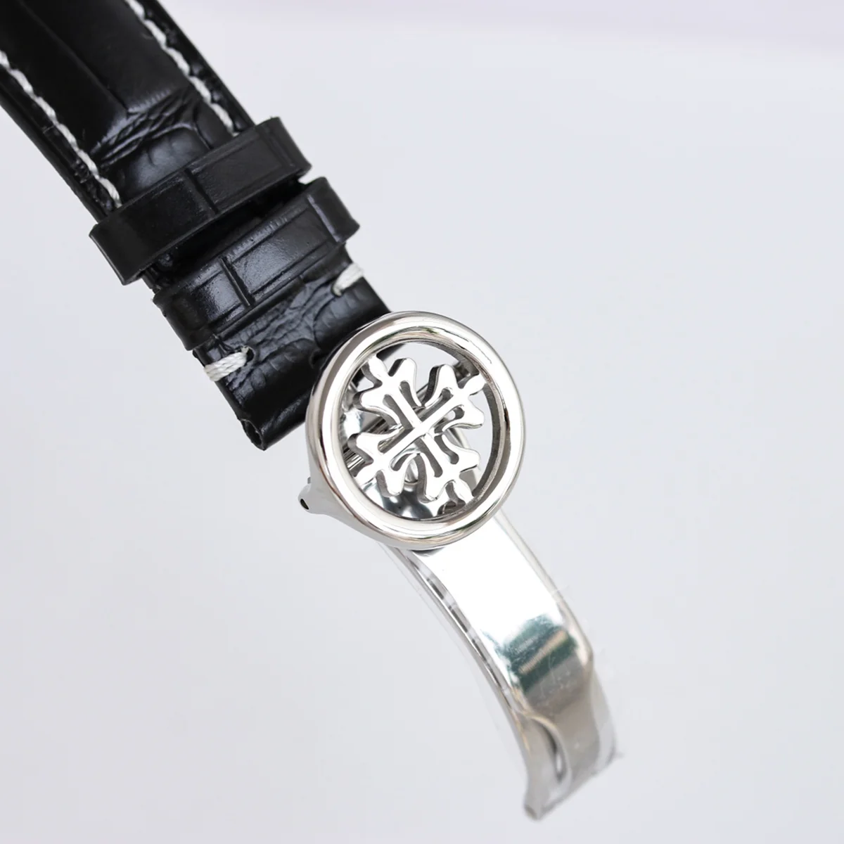 Calatrava 5153 Black Dial in White Gold