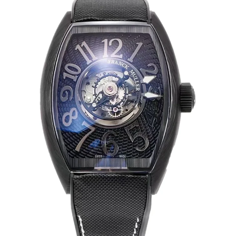 Curvex Grand Central Tourbillon in Black Carbon