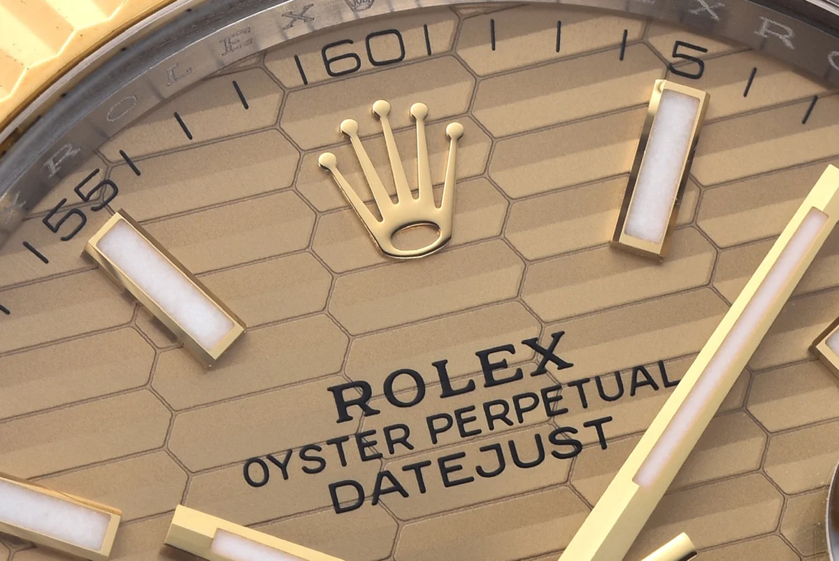 Datejust 41 126333 Champagne Motif Dial Stick Markers in Yellow/Steel on Oyster Bracelet