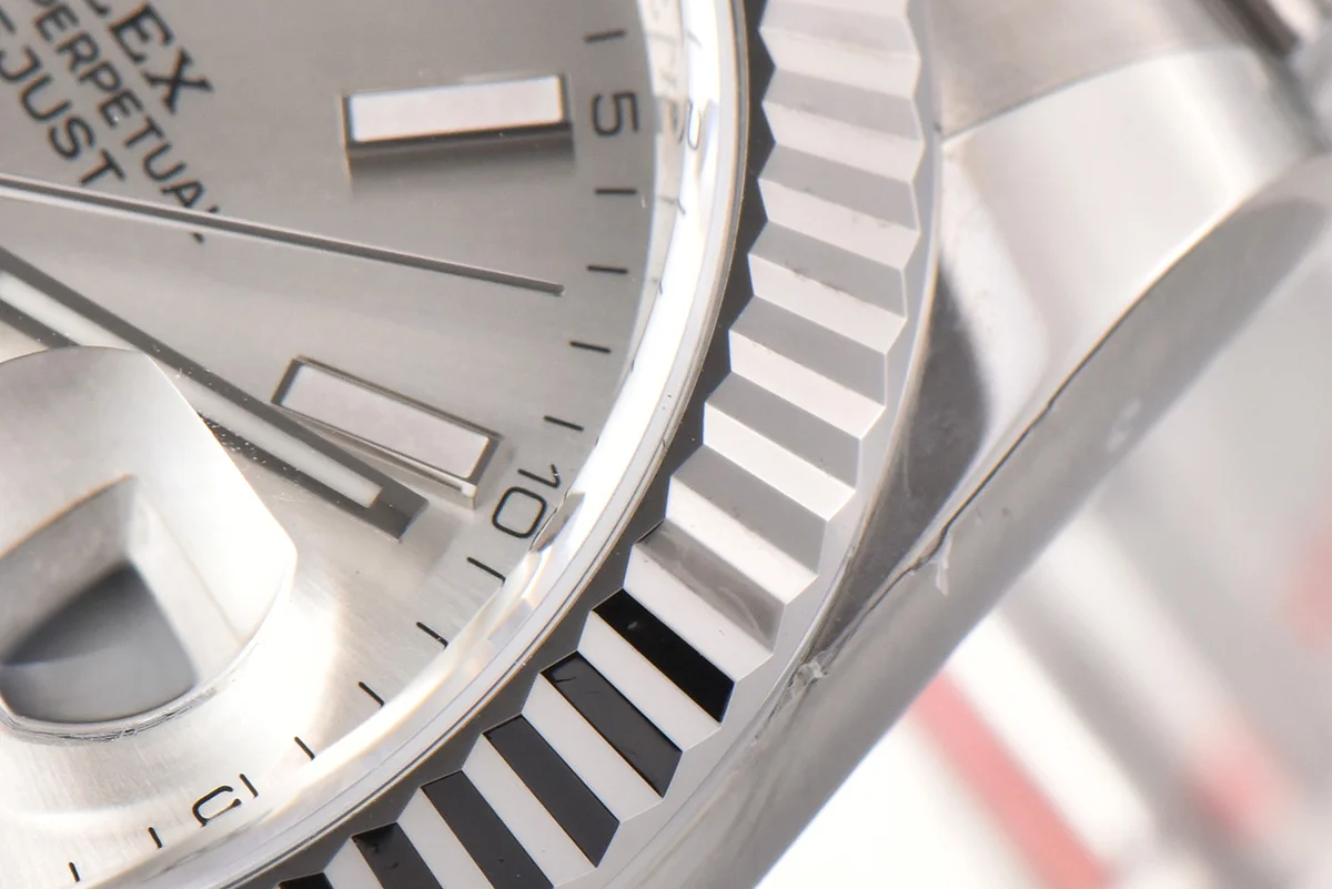 Datejust 41 126334 Silver Dial Stick Markers on Oyster Bracelet