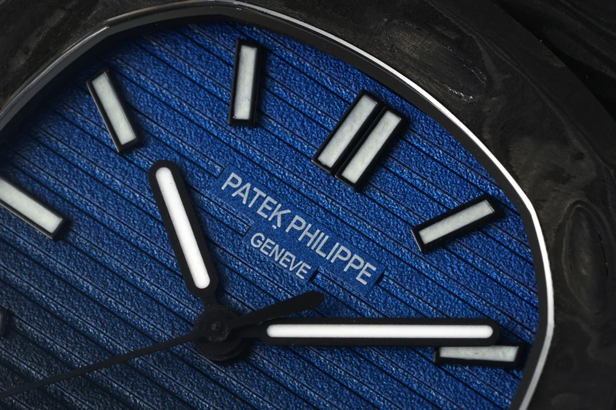 DiW Carbon Nautilus 5711/1A “G Blue Black Grail”