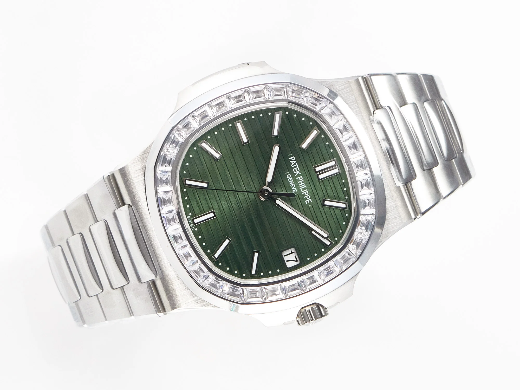 Nautilus 5711 3KF 1:1 Best Edition Square Diamonds Bezel Green Dial on SS Bracelet A324 Super Clone V2