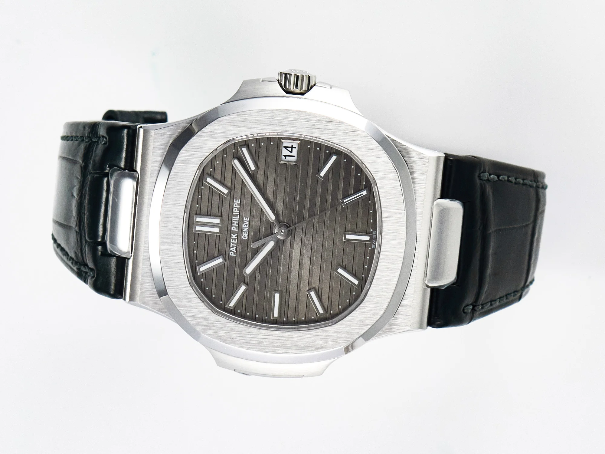 Nautilus 5711 SS 3KF 1:1 Best Edition Gray Textured Dial on Black Leather Strap A324 Super Clone V2