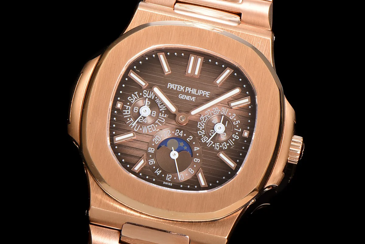 Nautilus 5740 Brown Dial in Rose Gold
