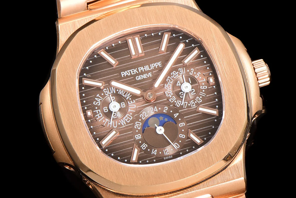 Nautilus 5740 Brown Dial in Rose Gold