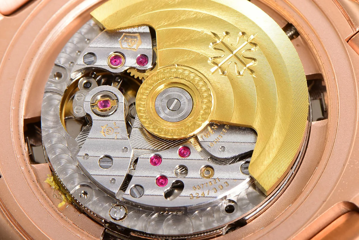 Nautilus 5740 Brown Dial in Rose Gold