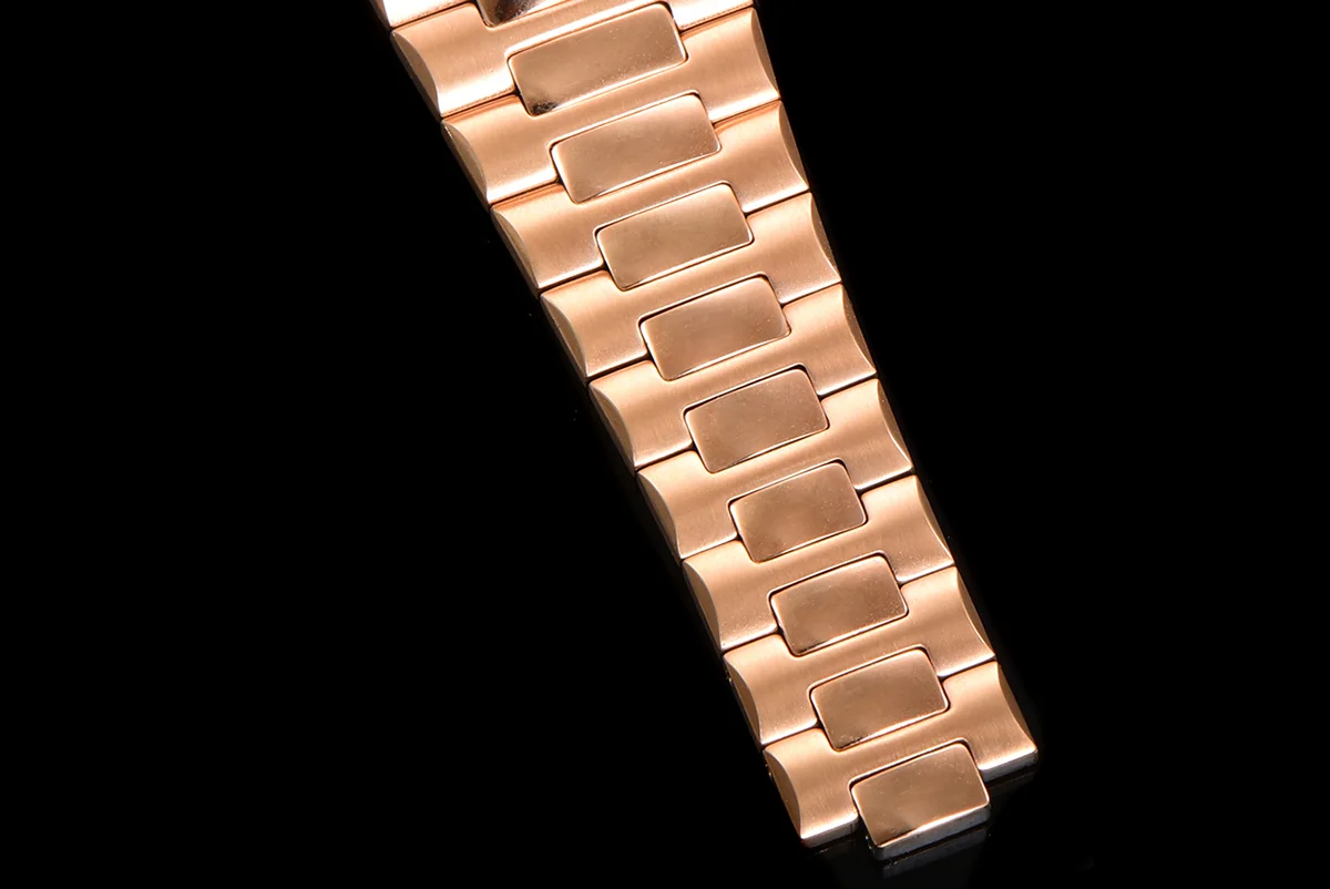 Nautilus 5740 Brown Dial in Rose Gold
