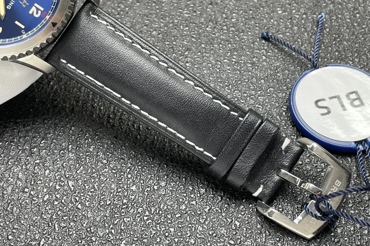Navitimer Aviator 8 Automatic 45 Black Dial in Steel on Black Leather Strap