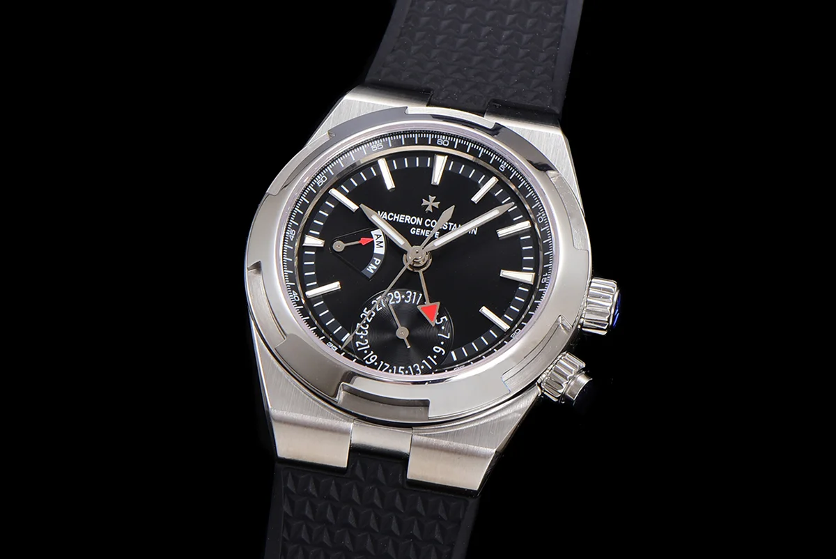 Overseas Dual Time Black Dial in Steel Ref. 7900V/110A-B546 on Rubber Strap