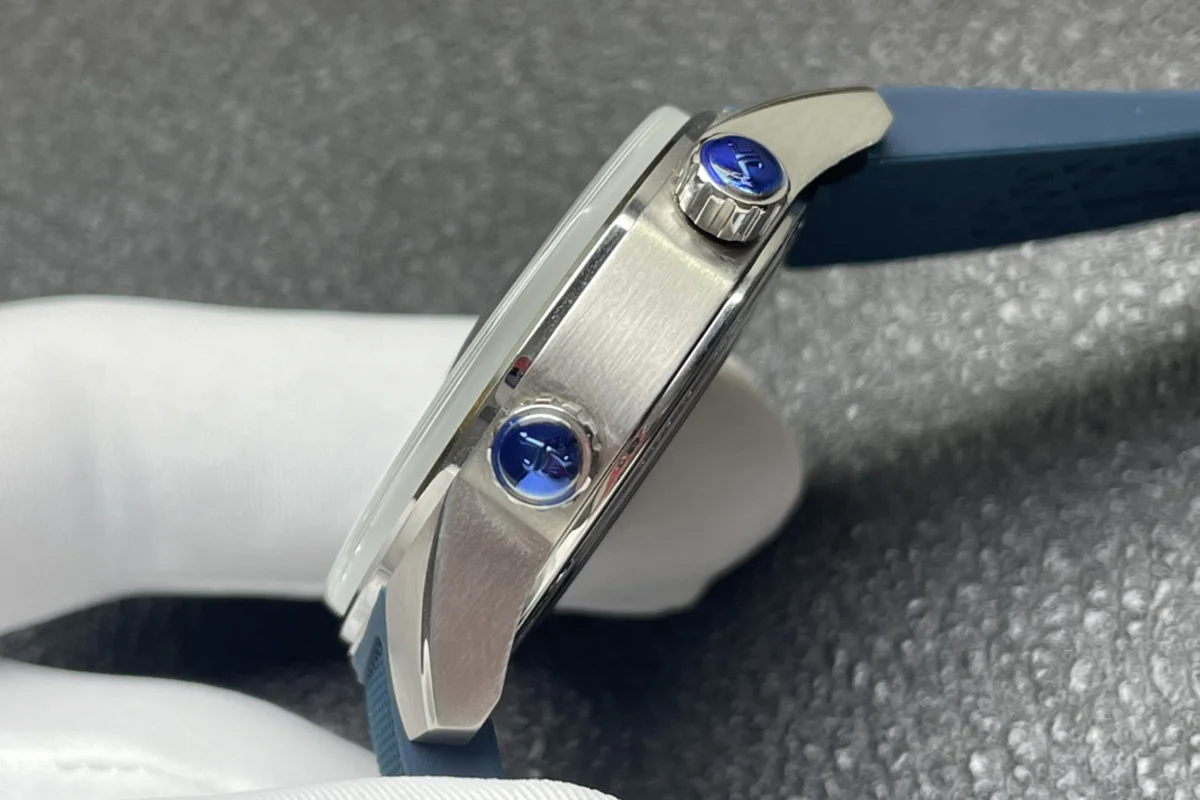 Polaris Automatic Blue Dial Ref. Q906868J