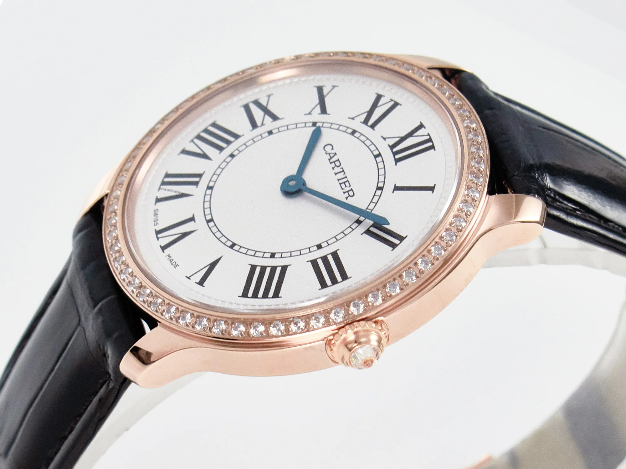 Ronde Louis Cartier 36mm RG DRF 1:1 Best Edition Sandblasted Beige Dial Diamonds Bezel on Black Leather Strap Ronda Quartz
