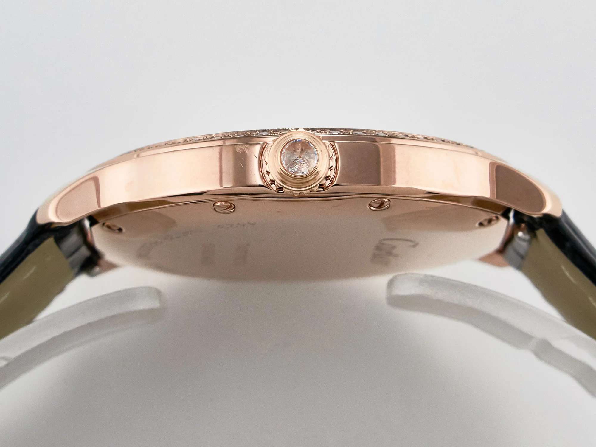 Ronde Louis Cartier 36mm RG DRF 1:1 Best Edition Sandblasted Beige Dial Diamonds Bezel on Black Leather Strap Ronda Quartz