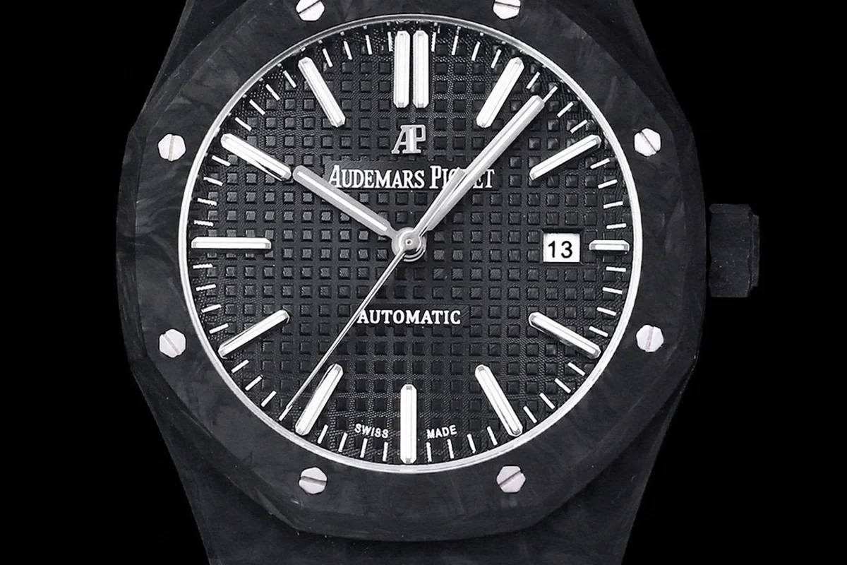 Royal Oak 15400 Black Dial in Carbon Fibre on Black Nylon Strap