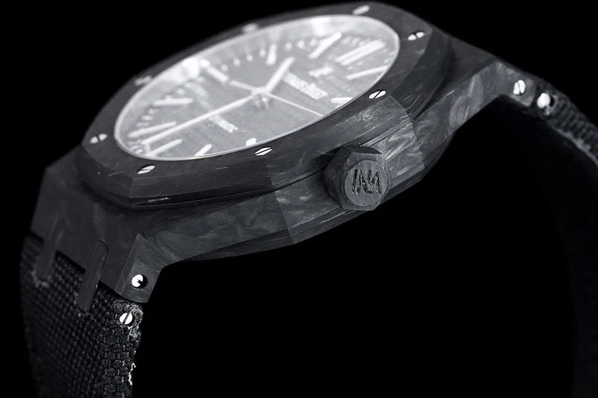 Royal Oak 15400 Black Dial in Carbon Fibre on Black Nylon Strap
