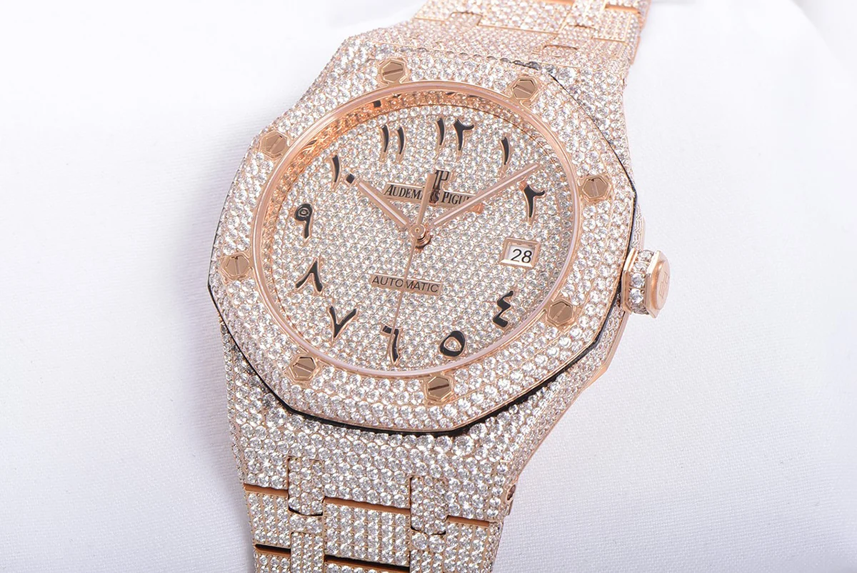 Royal Oak 41mm 15400 Iced Out Rose Gold in Arabic Markers