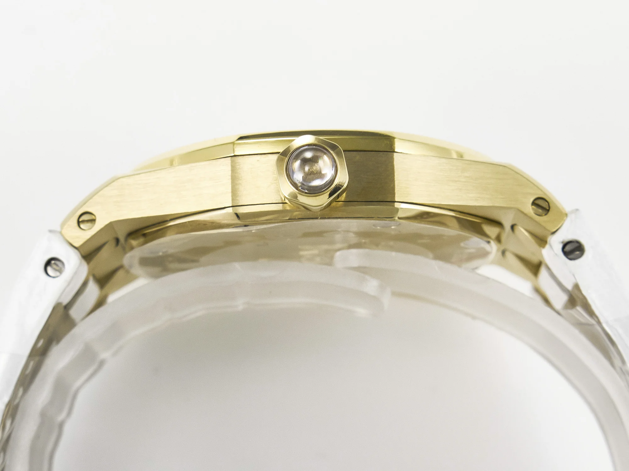Royal Oak Ladies 33mm YG DRF Best Edition MOP Dial Diamonds Bezel on White Rubber Strap ETA Quartz