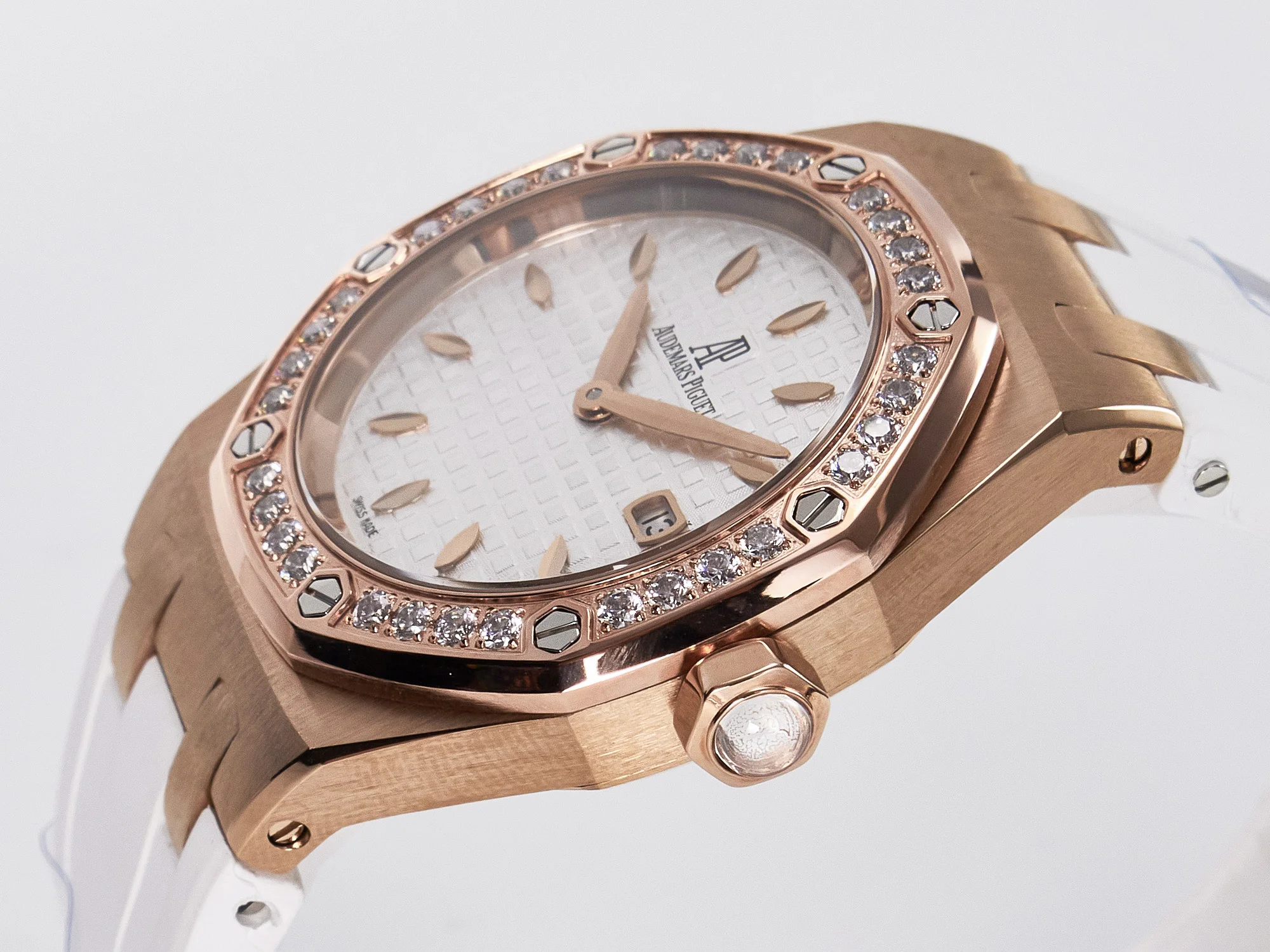 Royal Oak Offshore Ladies 33mm RG DRF Best Edition White Dial Diamonds Bezel on White Rubber Strap ETA Quartz