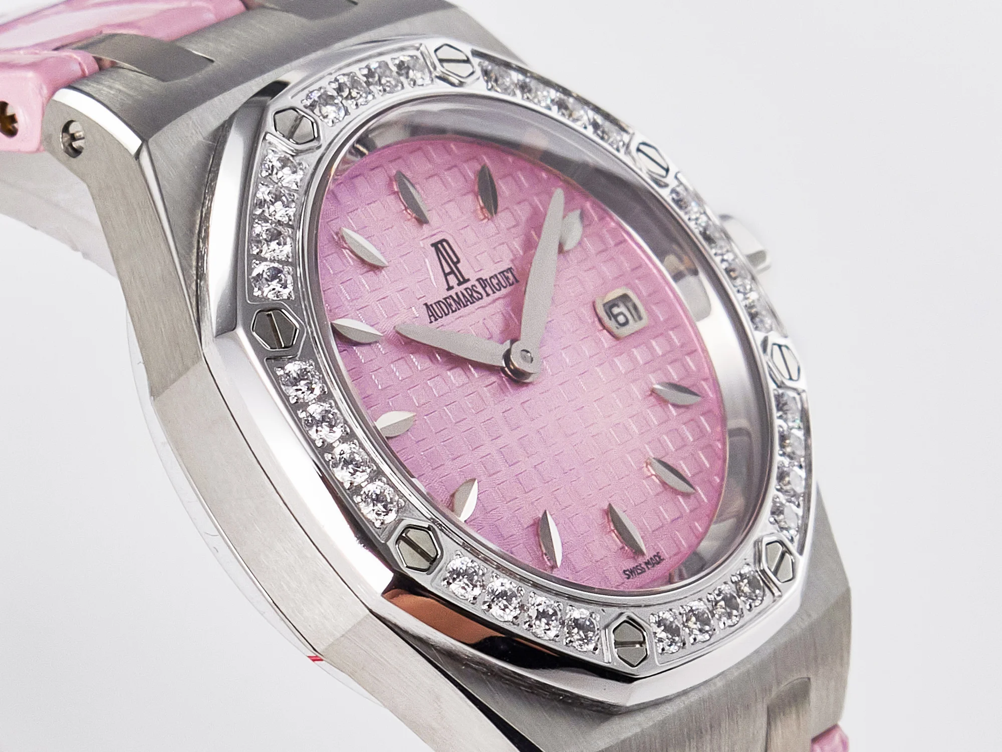 Royal Oak Offshore Ladies 33mm SS DRF Best Edition Pink Dial Diamonds Bezel on Pink Leather Strap ETA Quartz