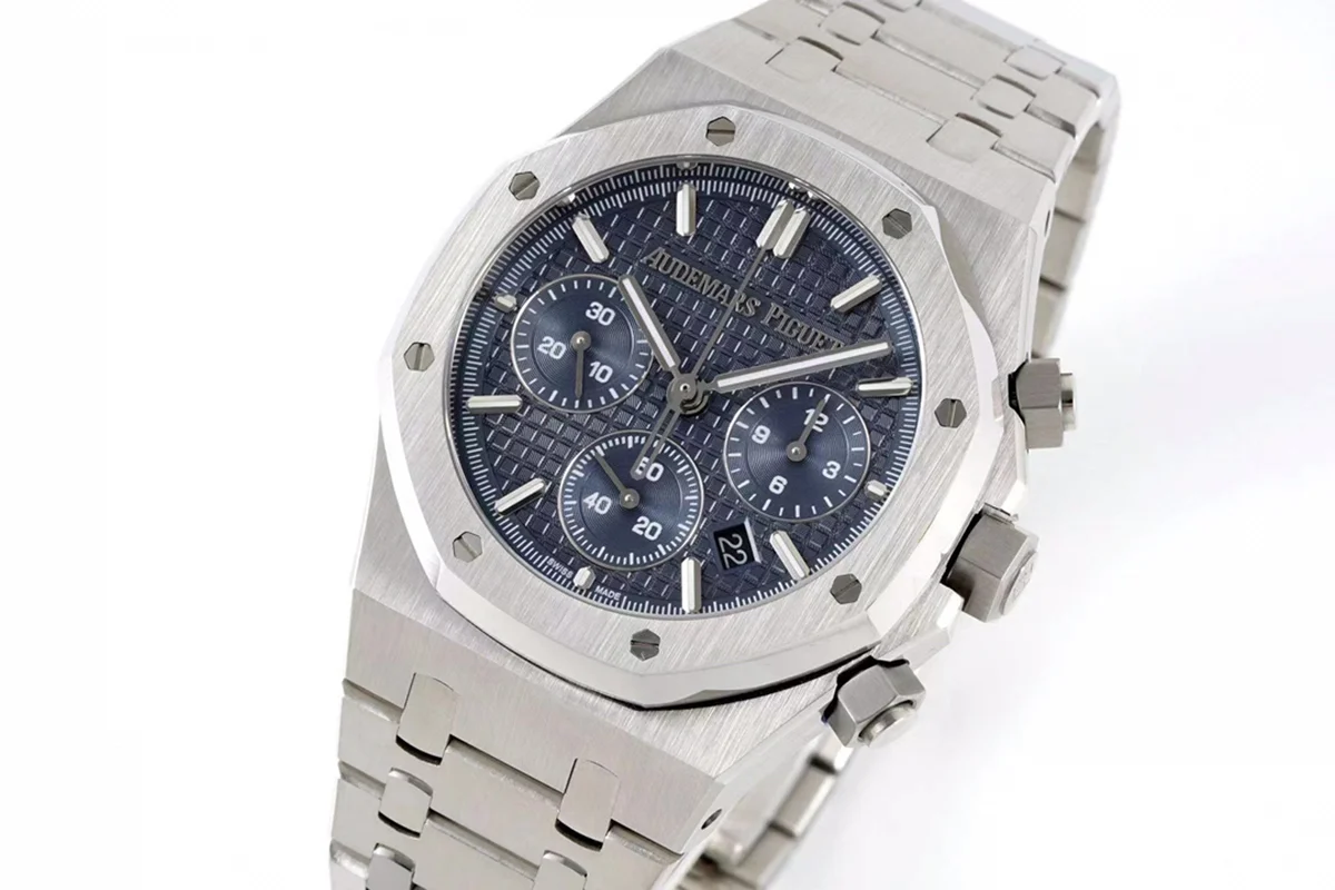Royal Oak Self-Winding Chronograph Blue Dial in Steel