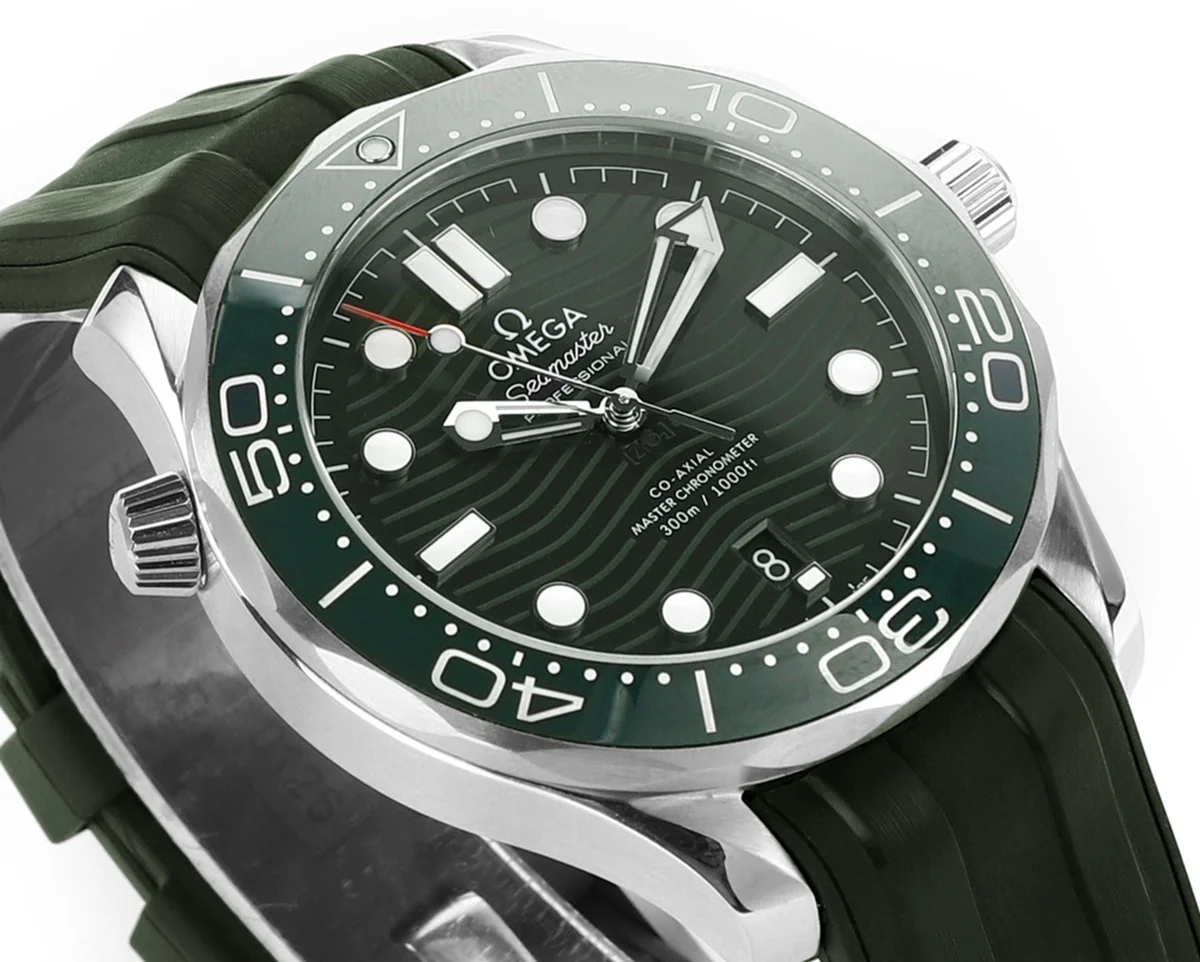 Seamaster Diver 300M Co-Axial Master Chronometer 42mm Ref: 210.32.42.20.10.001