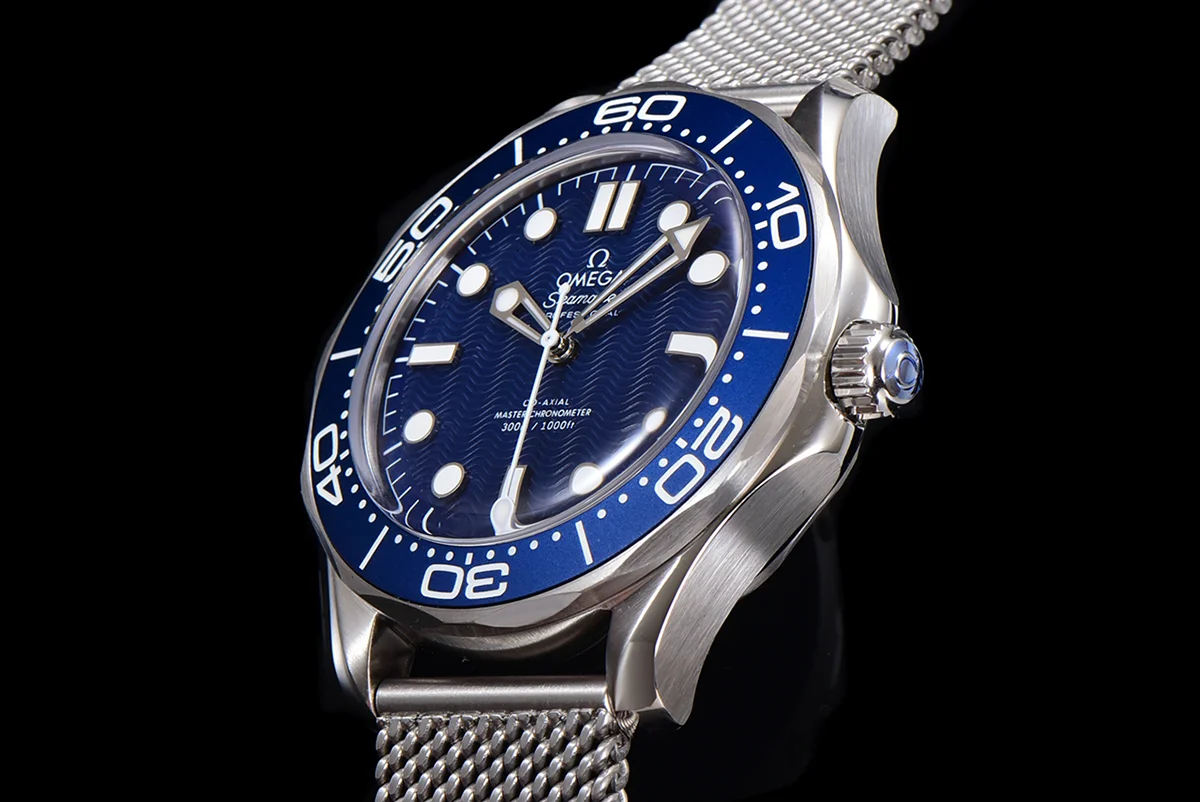Seamaster Diver 300M Co-Axial Master Chronometer “James Bond 60th Anniversary”