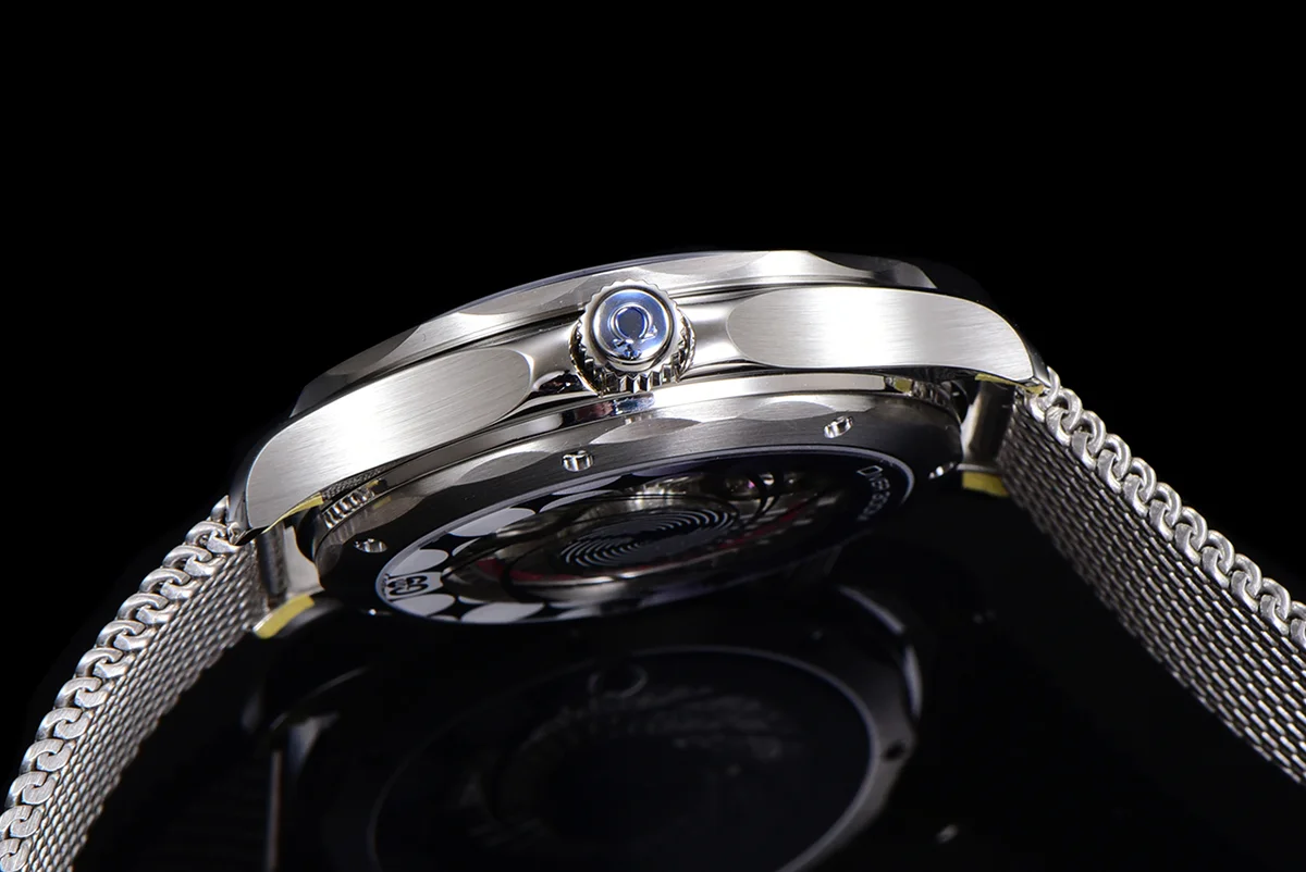 Seamaster Diver 300M Co-Axial Master Chronometer “James Bond 60th Anniversary”