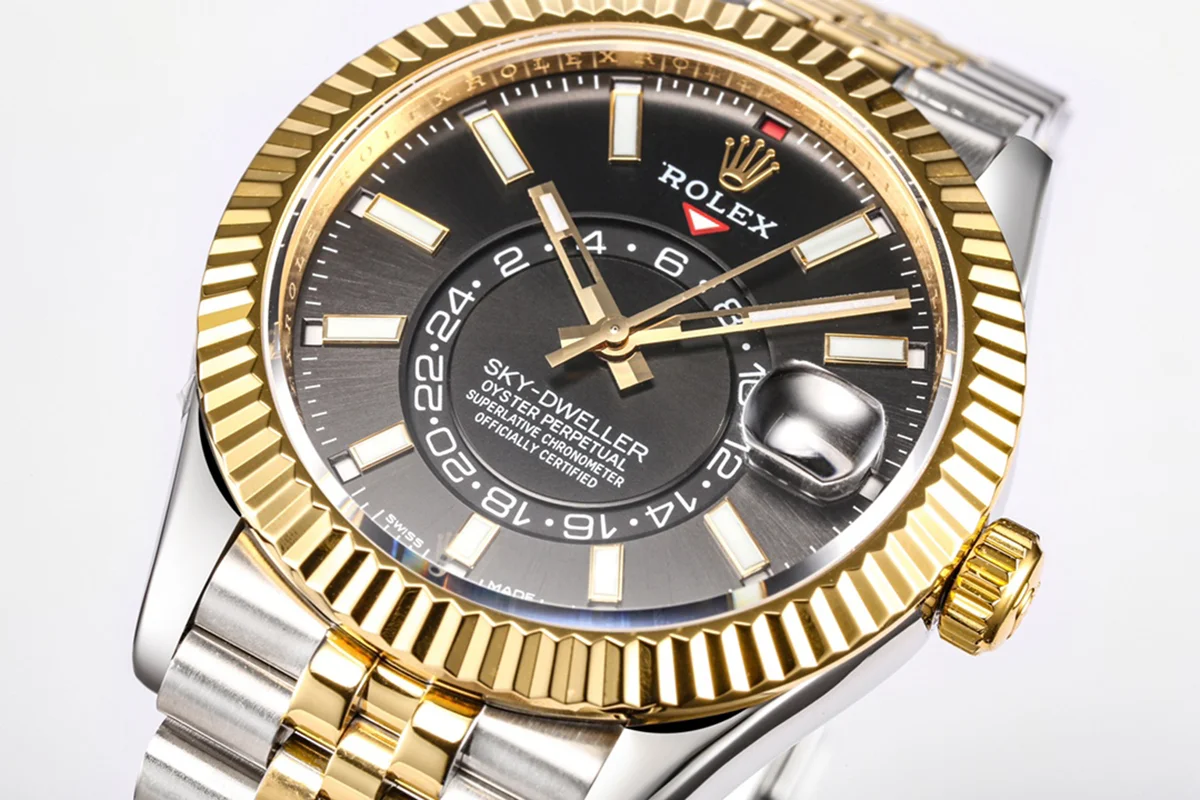 Sky-Dweller 326933 Black Dial in Steel/Yellow Gold