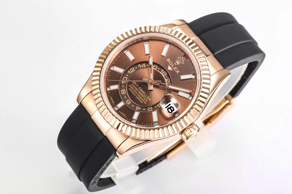Sky-Dweller 336235 Chocolate Dial in Everose Gold on Rubber Strap