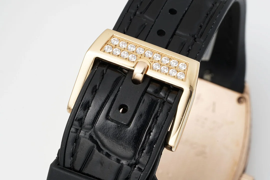 Vanguard V45 Yachting Diamond Dial with White Markers and Diamond Bezel in Rose Gold